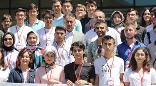 Farklı kentlerden gelen 50 öğrenci Bitlis'te bir araya geldi