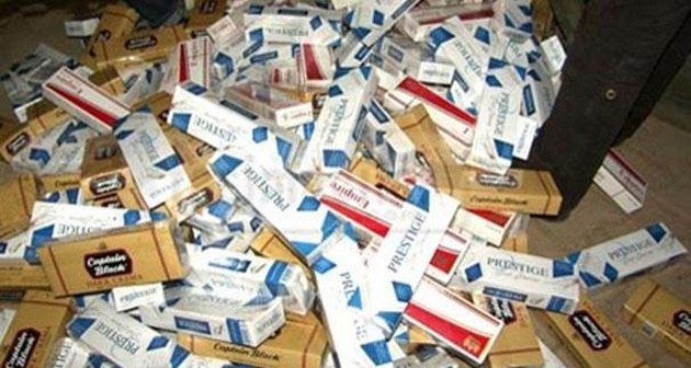 Adilcevaz'da yol kontrolünde 20 bin 110 paket kaçak sigara ele geçirildi