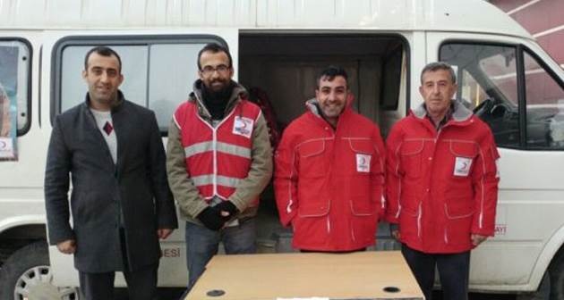 Bitlis ve Tatvan'dan Halepliler için yardım kampanyası