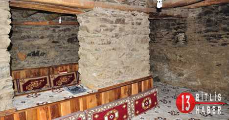 Hizan ilçesine bağlı Nurs köyünde bulunan Bediüzzaman Said-i Nursi'nin doğduğu evin restore edilecek ve köyde de çevre düzenlemesi yapılacağı belirtildi.
