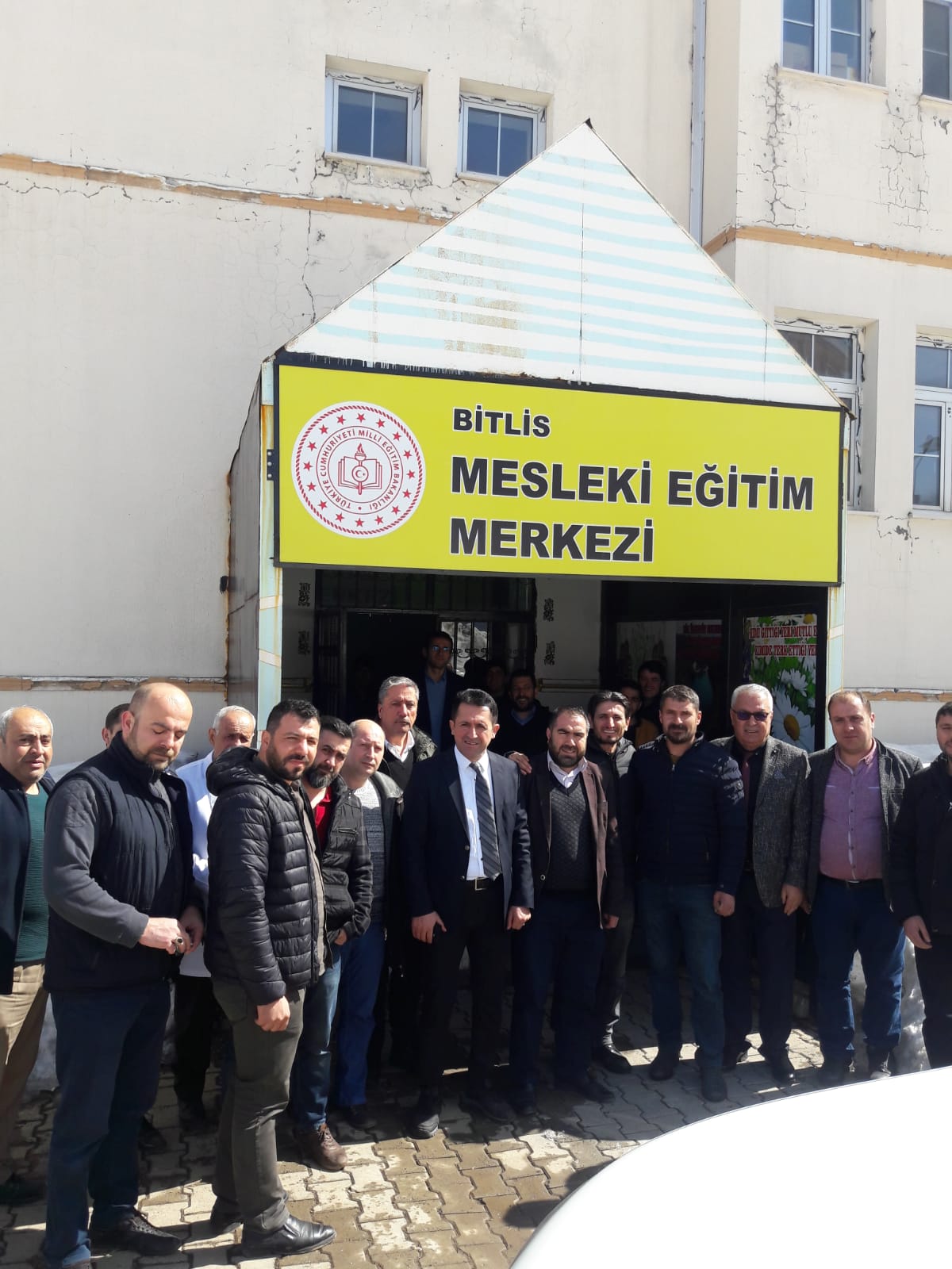 Bitlis Mesleki Eğitim Merkezi çırak öğrencileri, usta öğreticilerle buluştu.

