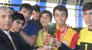 Ahlat'ta sınıflar arası futbol turnuvası sona erdi