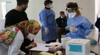 Bitlis Belediyesi personeline korona virüs testi yapıldı