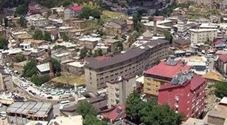 Bitlis'te 5 apartman ve evde uygulanan karantina kaldırıldı