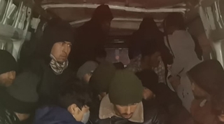 Bitlis'te Afganistan uyruklu 37 düzensiz göçmen yakalandı