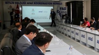 Bitlis'te İl Afet Acil Durum toplantısı düzenlendi