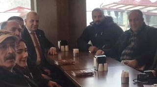 CHP Bitlis İl Başkanı Veysi Uyanık gazetecilerle bir araya geldi