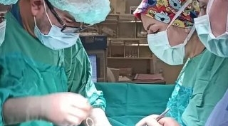 Tatvan Devlet Hastanesinde tubal reanastomoz ameliyatı yapıldı