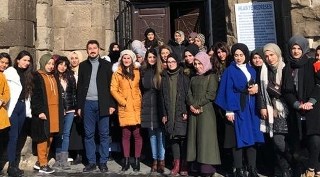 Uzaktan eğitim öğrencileri Bitlis'i gezdi