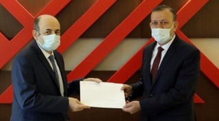YÖK Başkanı Saraç, Rektör Elmastaş'a atama kararnamesi takdim etti