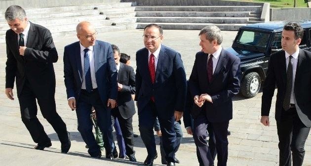 Adalet Bakanı Bekir Bozdağ'ın Bitlis ziyareti