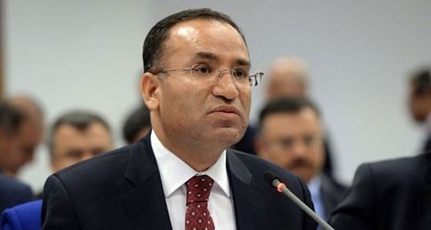 Adalet Bakanı Bozdağ: 6 bin civarında gözaltı var