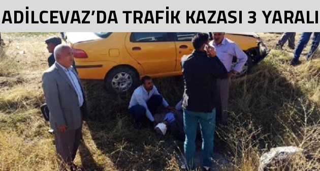 Adilcevaz'da düğün konvoyunda meydana gelen kazada 3 kişi yaralandı
