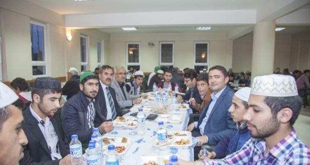 Ahlat Belediyesi ile Konya Belediyesi 500 kişilik iftar sofrası kurulacak