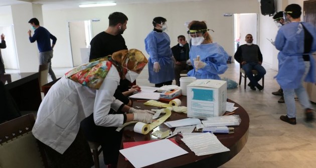 Bitlis Belediyesi personeline korona virüs testi yapıldı