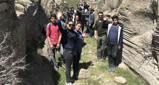 Bitlis Güzeldere MTAL öğrencilerinden Doşeman Geçidine ziyaret