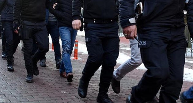 Bitlis merkezli 6 ilde FETÖ operasyonu 5 şüpheli gözaltına alındı