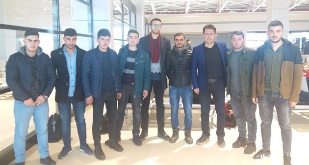 Bitlis Mesleki Eğitim Merkezi çırak öğrencileri Avrupa'dan döndüler
