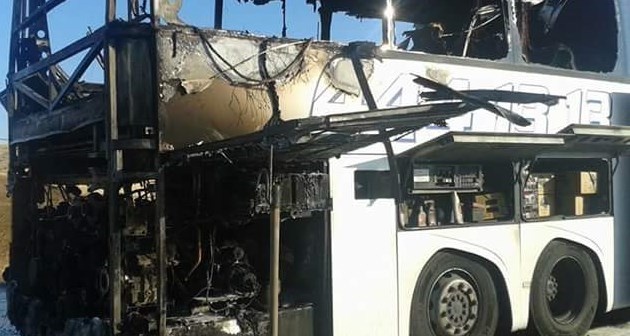 Bitlis seferini yapan yolcu otobüsünde yangın çıktı