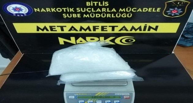 Bitlis’te 1 kilo uyuşturucu madde ele geçirildi