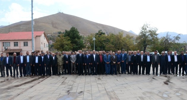 Bitlis'te 19 Ekim Muhtarlar Günü kutlandı