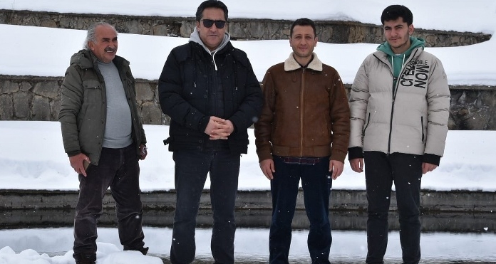 Bitlis'te 6. Altun Kalbur kış yüzme şenlikleri yapıldı