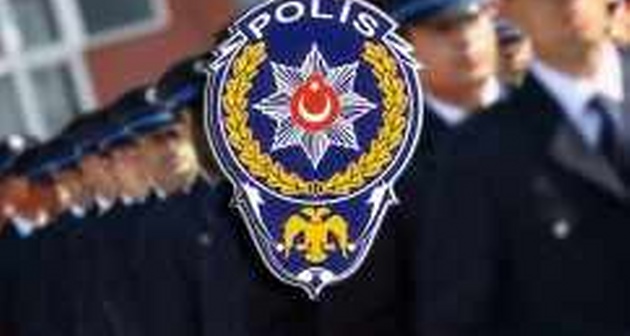 Bitlis'te 60 Polisin Görev Yerleri Değiştirildi