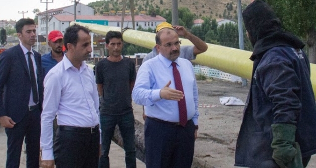 Bitlis’te doğalgaz çalışmaları tüm hızıyla devam ediyor