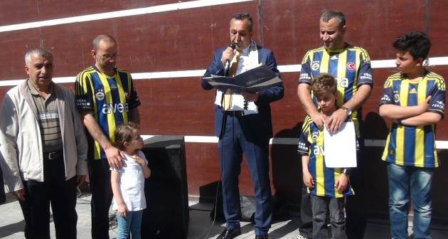 Bitlis'te Fenerbahçeli Taraftarlardan Başkan Ali Koç'a Kurbanlı Destek