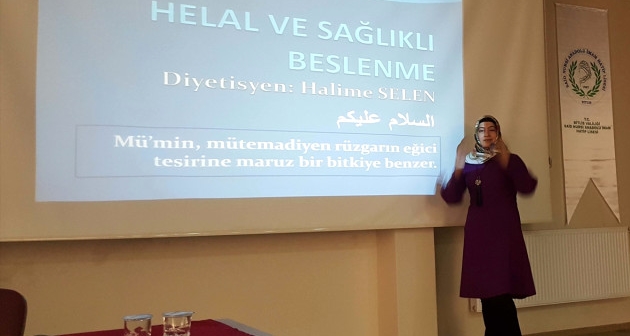 Bitlis'te Helal ve Sağlıklı Beslenme konulu seminer düzenlendi