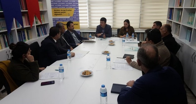 Bitlis'te hibe programlarıyla ilgili bilgilendirme toplantısı