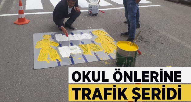 Bitlis'te Okul Önlerine Trafik Şeridi Çekiliyor
