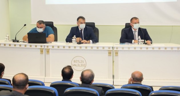 Bitlis’te Pandemi Süresince Alınan ve Alınacak Olan Tedbirler İle İlgili Toplantı Yapıldı