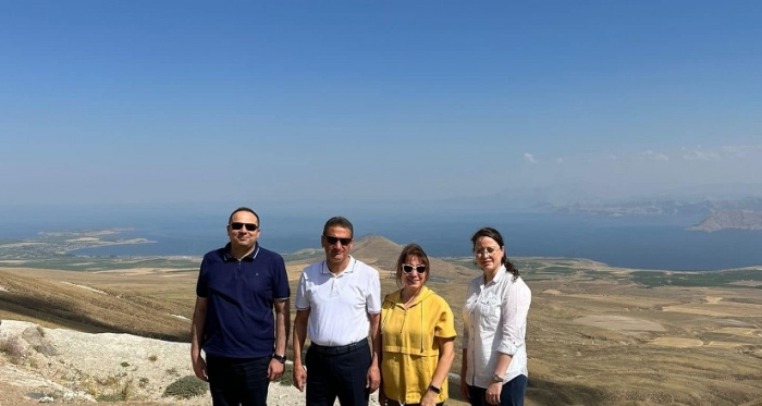 Bitlis Valisi Karaömeroğlu, Nemrut Krater Gölü'nü Ziyaret Etti