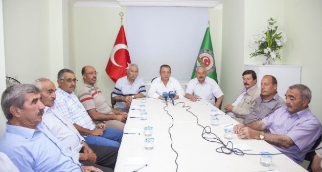 Bitlis Ziraat Odaları darbe girişimine yönelik basın açıklaması gerçekleştirdi