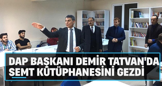 DAP Başkanı Demir Tatvan’da Semt Kütüphanesini gezdi