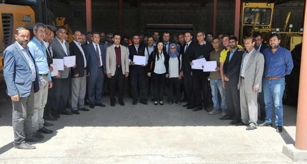 Günkırı'da operatörlük kursunu bitiren 18 kursiyere sertifikaları verildi