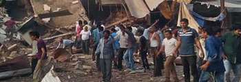 Hindistan’da patlama, en az 82 kişi öldü