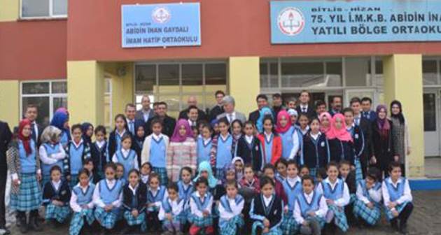Hizan'a bağlı Gayda köyünde İmam Hatip Ortaokulu açılışı yapıldı