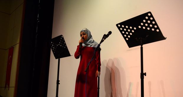 Hizan Kadir Has Anadolu Lisesi tarafından yıl sonu gösterisi