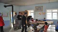 Hizan Kaymakamı Ekinli Köy Okulunu Ziyaret Etti