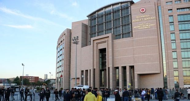 İstanbul’daki 3 adliyede FETÖ operasyonu