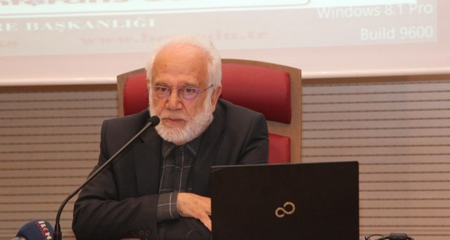 Prof. Dr. İhsan Süreyya Sırma'dan "Ah Endülüs" Konferansı