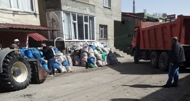 Tatvan Belediyesi’nin temizlik çalışmaları