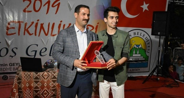 Tatvan Belediyesi Yaz Şenlikleri Çağatay Akman Konseri İle Başladı