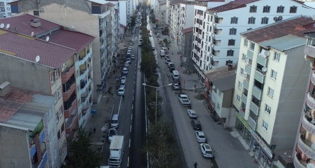 Tatvan cumhuriyet caddesi trafiğe açıldı
