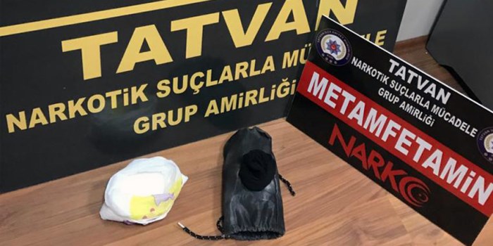 Tatvan'da durdurulan araçta 307,43 gram uyuşturucu ele geçirildi