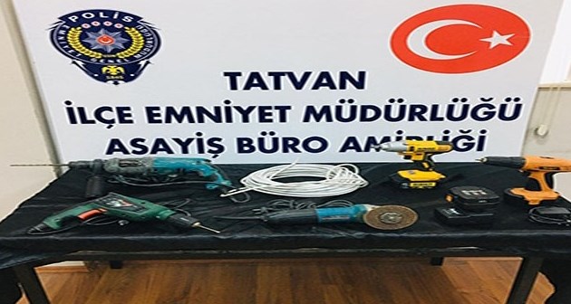 Tatvan'da hırsızlık yapan 2 şahıs tutuklandı