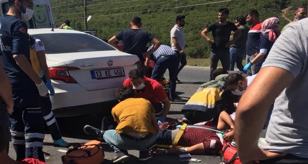 Tatvan'da trafik kazasında 11 kişi yaralandı