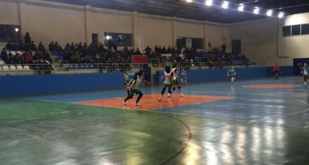 Tatvan hentbol grup yarışmalarına ev sahipliği yapıyor